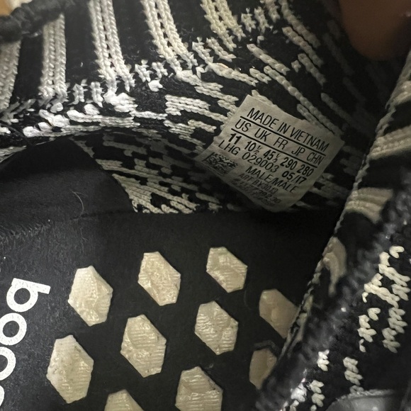 Adidas NMD R1 Primeknit 'Zebra' Size 11 - Picture 7 of 7